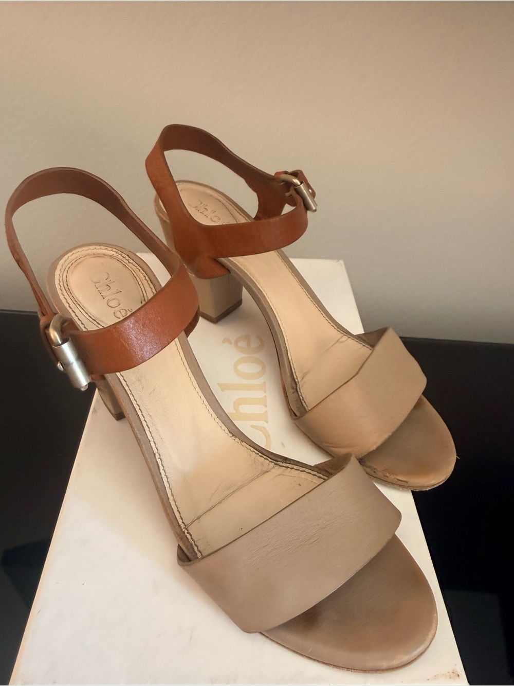 Chloé Two-Tone Beige and Brown Leather Block Heel Sandals
